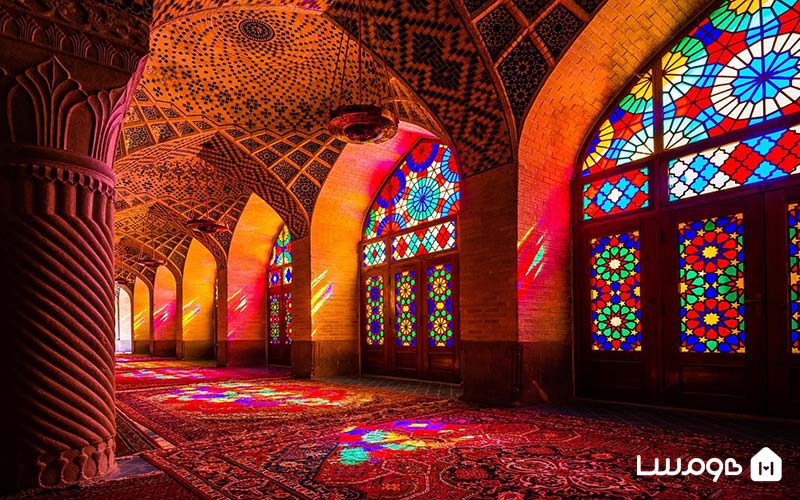 انعکاس نور در مسجد نصیرالملک شیراز