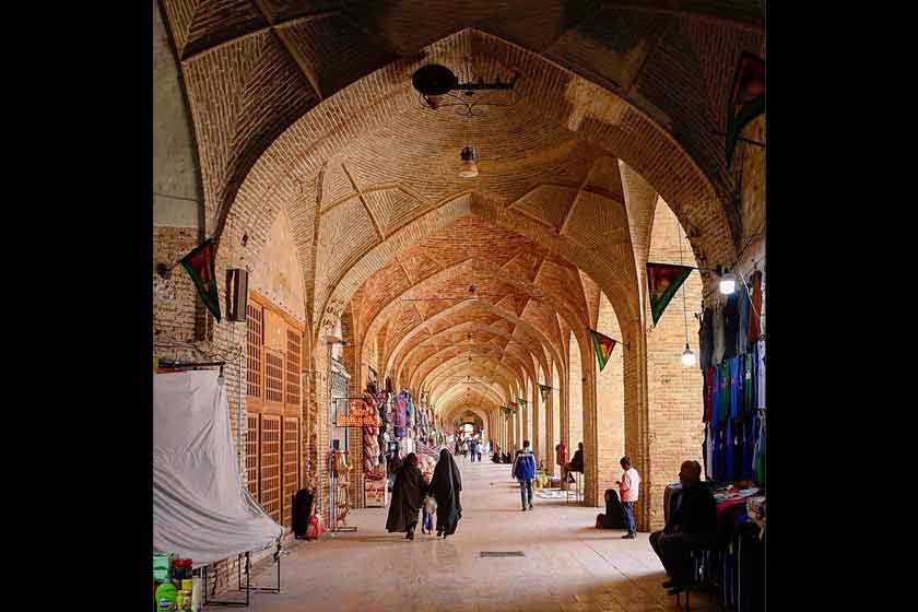 بازار خان یزد