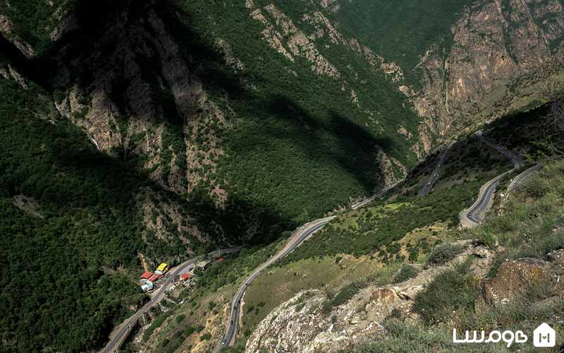 جاده چالوس از جاهای دیدنی اطراف کرج 