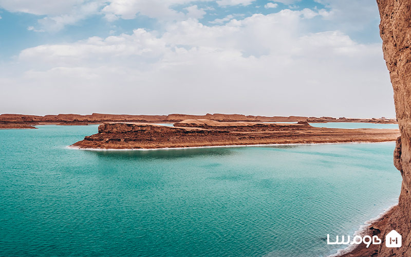 دریاچه نمک بیابان لوت