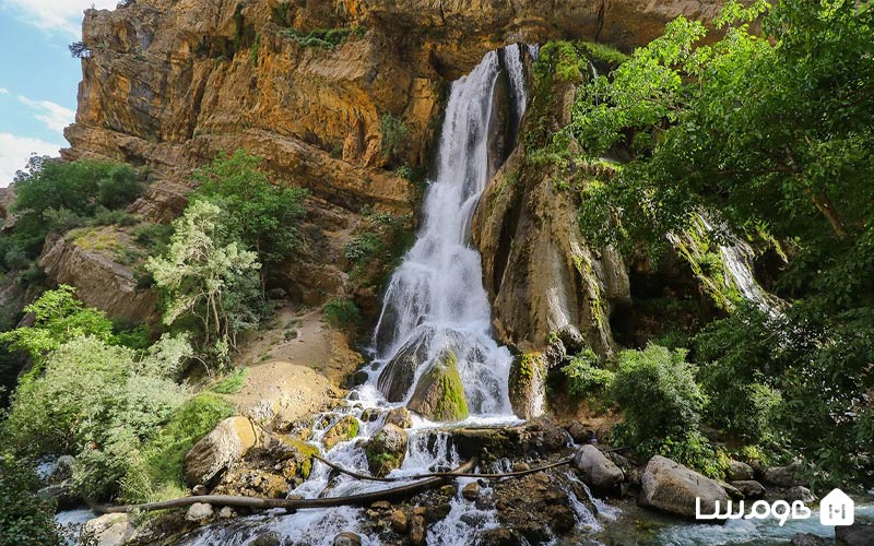 آبشار آب سفید الیگودرز