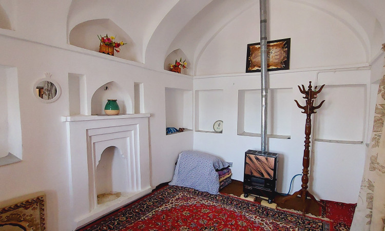 رزرو بومگردی شمس العماره( اتاق صدطاقچه )