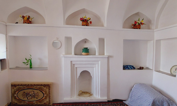 رزرو بومگردی شمس العماره( اتاق صدطاقچه )