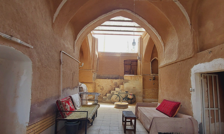 رزرو بومگردی شمس العماره( اتاق صدطاقچه )