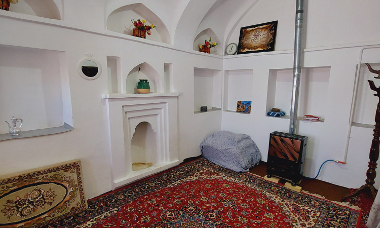 رزرو بومگردی شمس العماره( اتاق صدطاقچه )