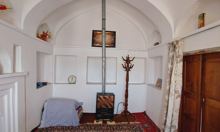 رزرو بومگردی شمس العماره( اتاق صدطاقچه )