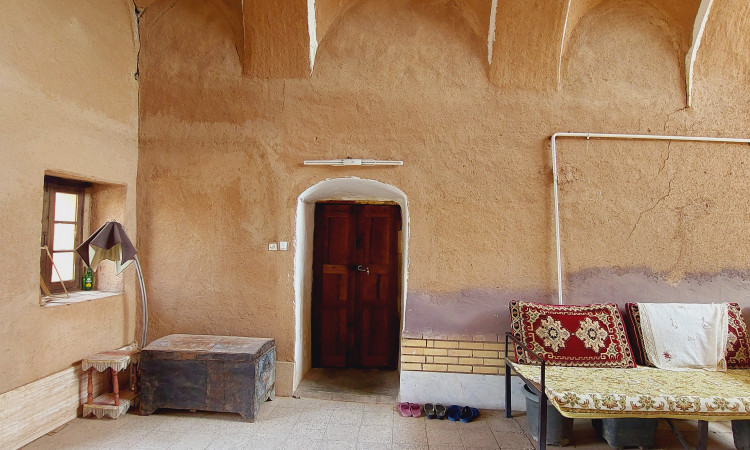 رزرو بومگردی شمس العماره( اتاق صدطاقچه )