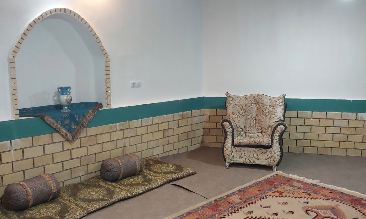 اقامتگاه بومگردی کاوه آهنگر(اتاق خان نشین)