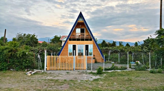 اجاره کلبه سوئیسی چوبی عمو صفر