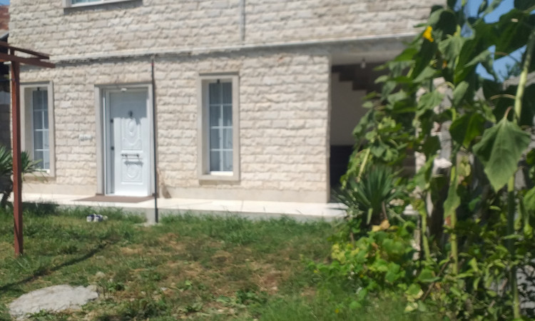 اجاره ویلا دوخواب استخر دار نگین پرسر