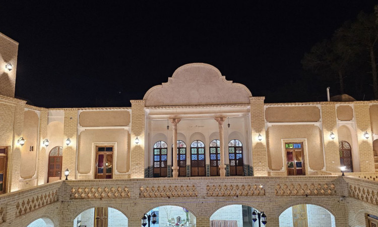رزرو عمارت بوم گردی دیوان سالار اتاق مهر النساء