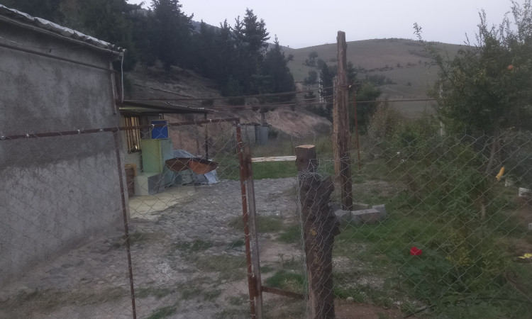 اجاره باغ ویلا تک خواب بادگنی