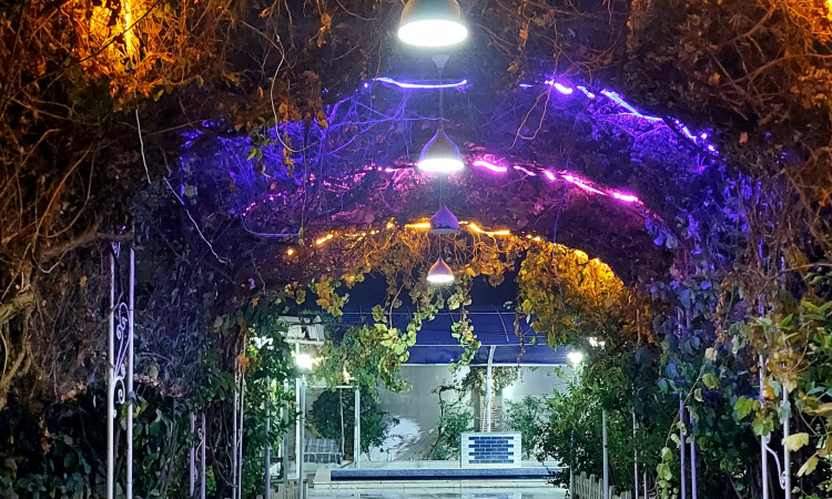 اجاره دوخوابه استخردار عمارت مهستان
