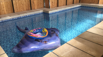 اجاره ویلا استخر دار سرپوشیده آبگرم آریوبرزن سهیلیه