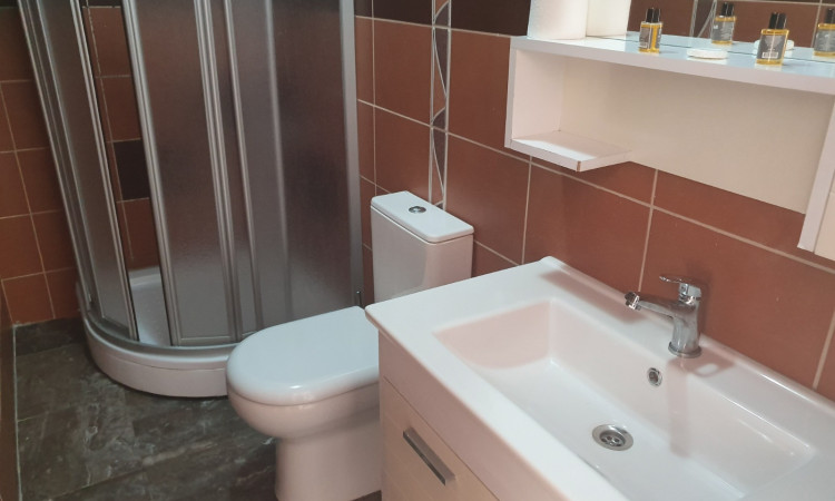 اجاره سوئیت تکسیم ، جهانگیر طبقه اول