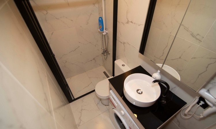 اجاره سوئیت لوکس نیشانتاشی طبقه همکف