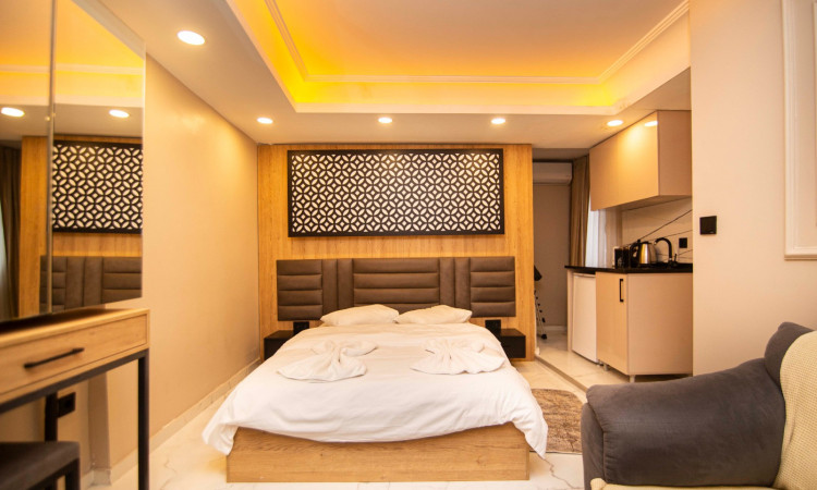 اجاره سوئیت لوکس نیشانتاشی طبقه همکف