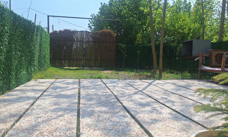 اجاره کلبه چوبی تک خواب سرسبز