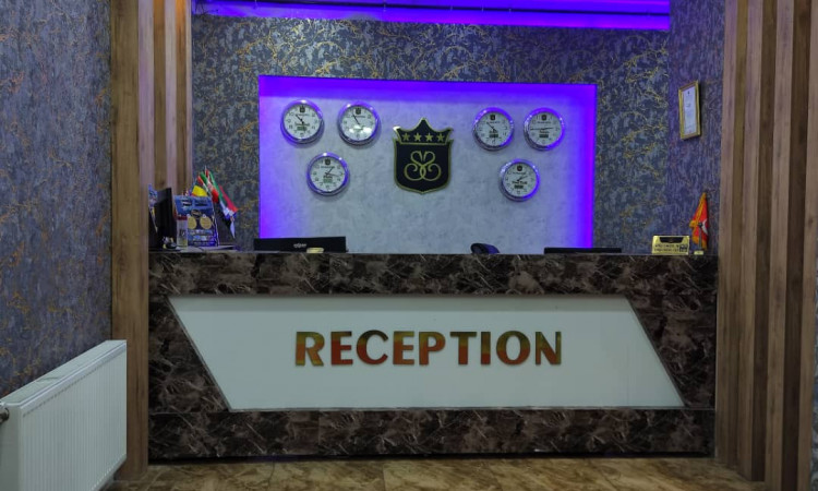 حجز غرفة بيج بوس واحدة بها سريرين مفردين