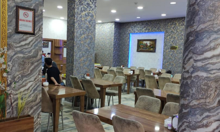 رزرو هتل بیگ باس وان اتاق 4 تخته
