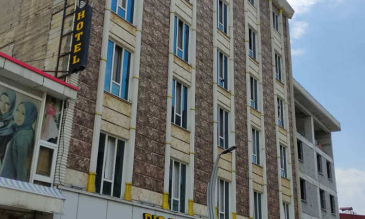 رزرو هتل بیگ باس وان اتاق 4 تخته