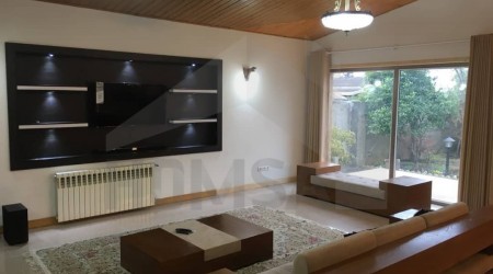 Rent Villa Izadshahr