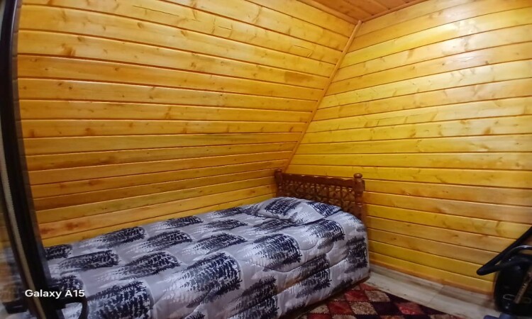 استئجار كوخ سويسري مزدوج في بهارانانج