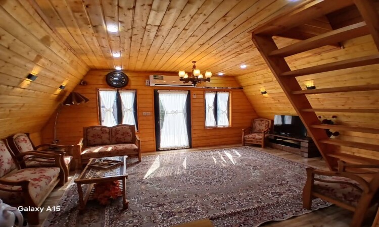 استئجار كوخ سويسري مزدوج في بهارانانج