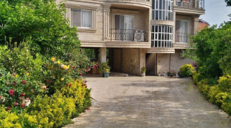 اجاره ویلا باغ تریپلکس کارن