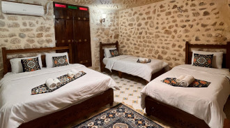 فندق طبش التقليدي _ غرفة ديل آرا