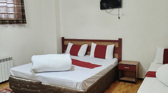 رزرو هتل آرمیا اتاق سه تخته طبقه دوم