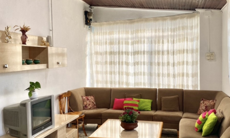 اجاره سوئیت حیاط دار دربست انزلی
