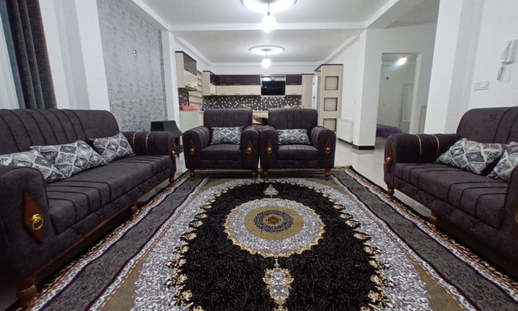 فيلا دوبلكس بثلاث غرف نوم للإيجار في كالاردشت