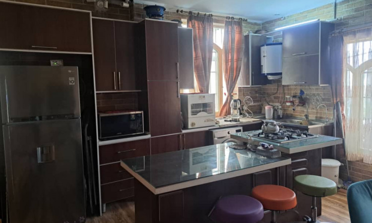 اجاره شبانه باغ ویلا لوکس مهرچین ملارد  استخر
