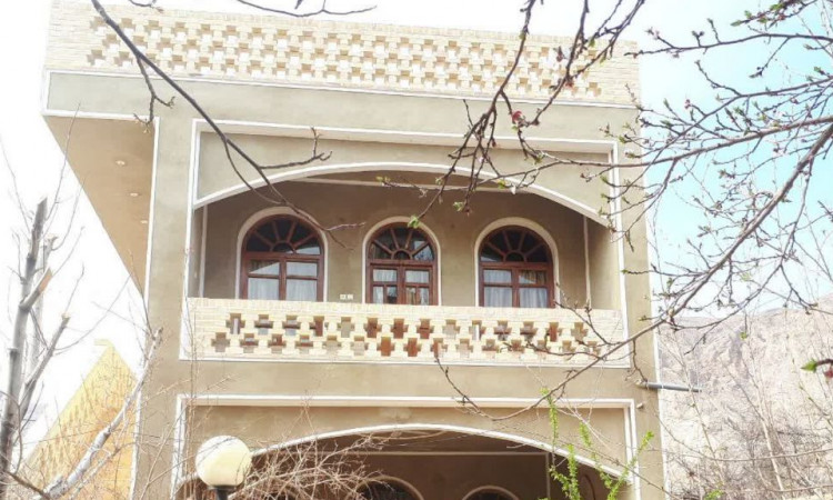 رزرو اقامتگاه بوم گردی حاجی خان(اتاق 4تخته)