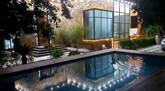 فيلا بثلاث غرف نوم مع مسبح في أرغافان