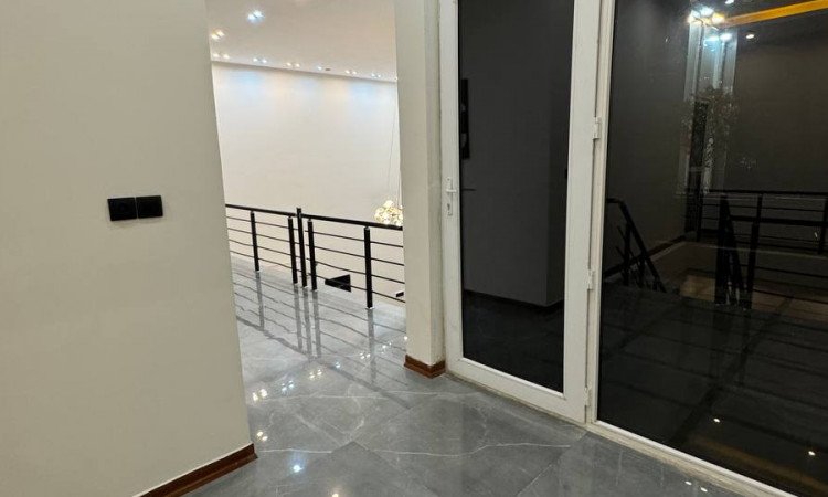 اجاره ویلا دوبلکس استخردار عمارت هستی