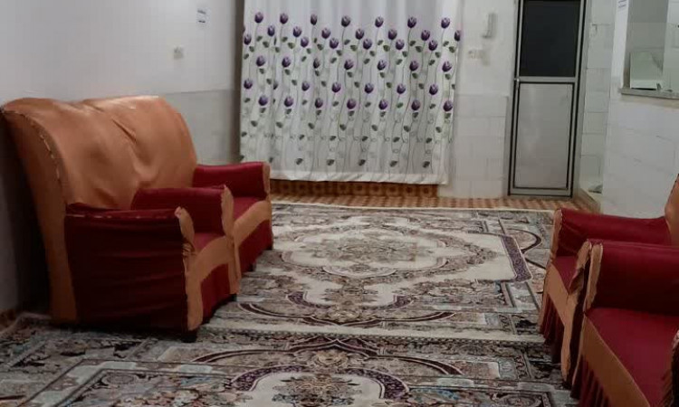 اجاره آپارتمان تک خوابه شب نشین خیابان خرمشهر یزد