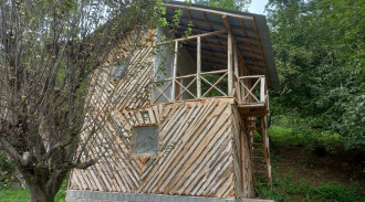 كوخ الغابات العمودي 2