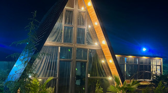 كوخ سويسري في المدينة وبأمن