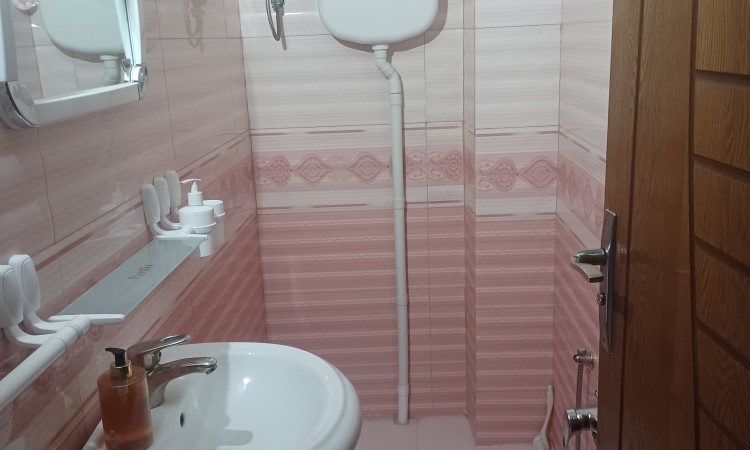 اجاره آپارتمان یک خوابه اشراق طبقه اول
