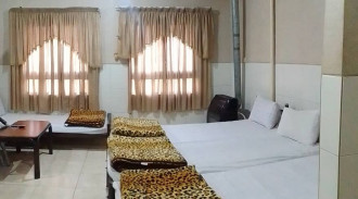 رزرو مهمانپذیر خیام (اتاق10ـ چهار تخته سرویس اختصاصی )