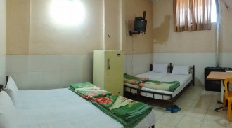 رزرو مهمانپذیر خیام (اتاق14ـ چهار تخته سرویس مشترک)