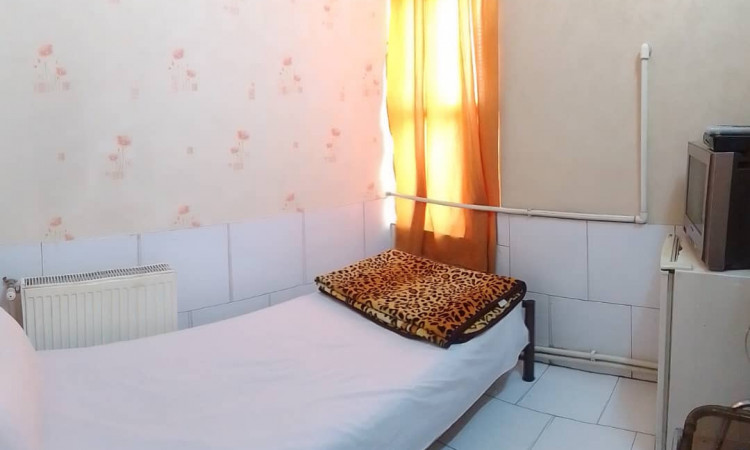 رزرو مهمانپذیر خیام (اتاق17ـ یک تخته سرویس مشترک)