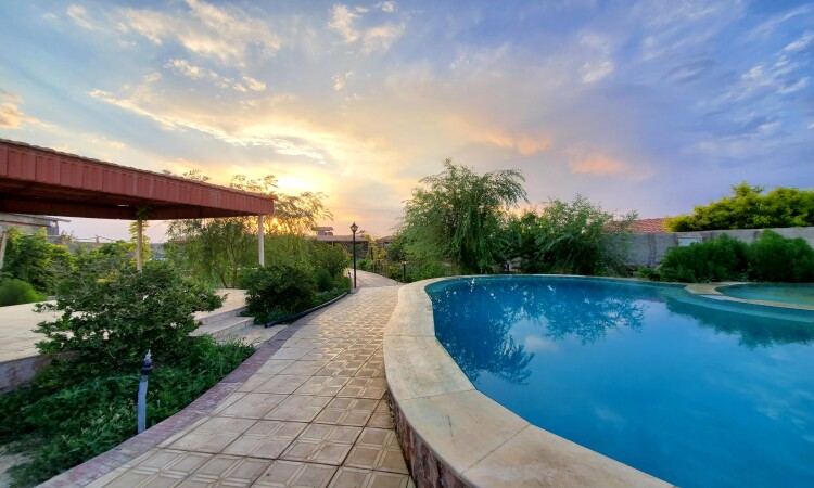 Isfahan Pool Garden Rental Rental