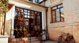 حجز إقامة السياحة البيئية في باغ إيراني (أحمد شملو)