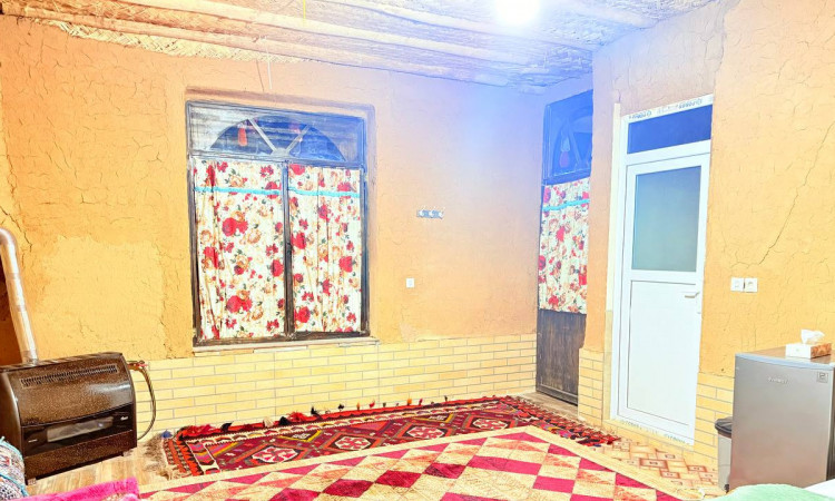 رزرو بوم گردی ییلاقات پارسه - اتاق آبشار