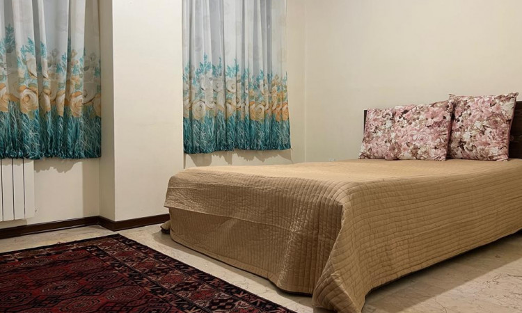 اجاره آپارتمان دو خوابه تمیز عرفان نیایش_ امید