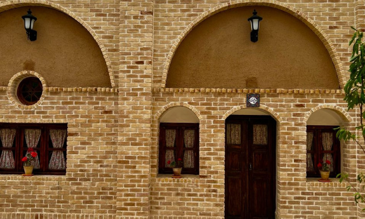 رزرو بوم گردی بابابزرگ (ایوان)