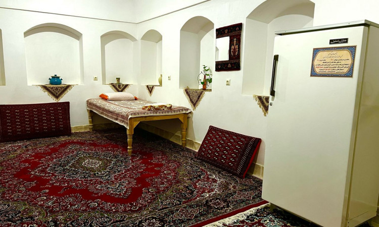 رزرو بوم گردی بابابزرگ (ایوان)